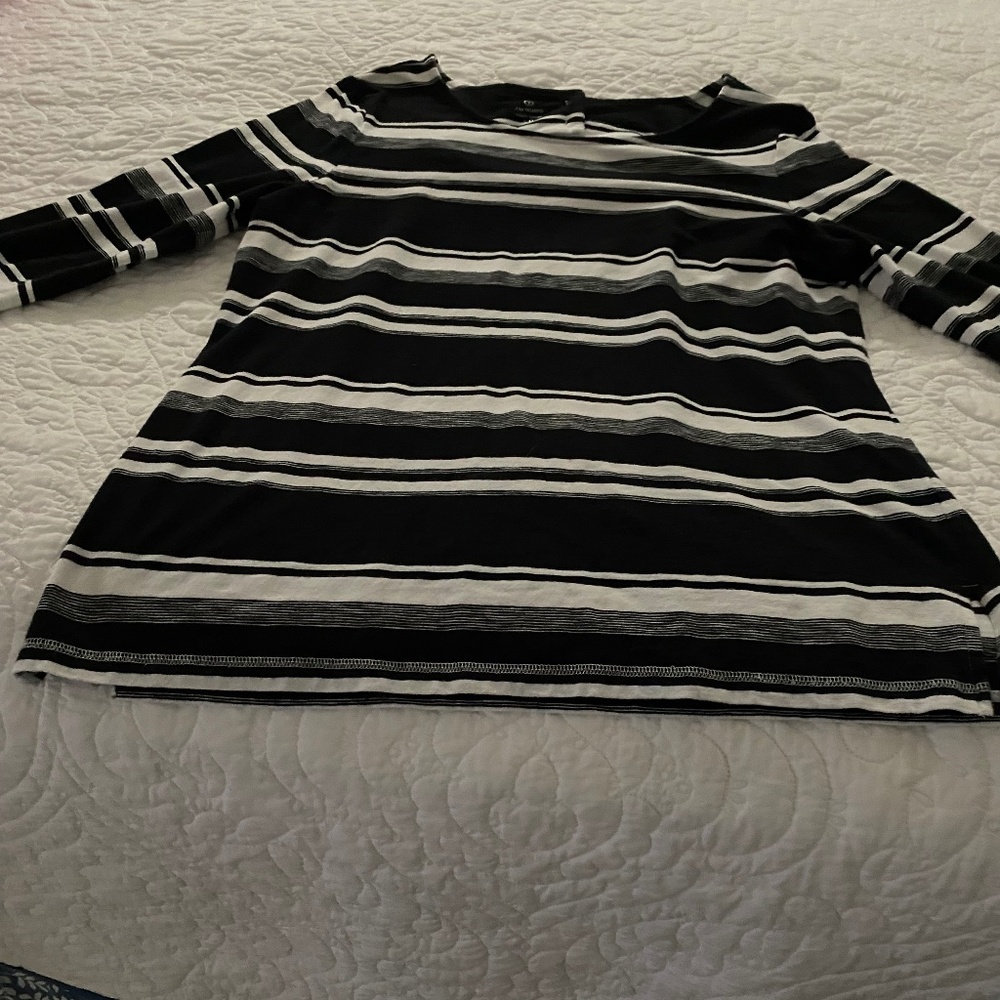 Talbots TOP - Picture 4 of 4